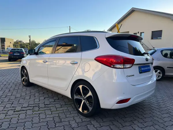 Kia Carens 1.7 CRDi ISG TX 3