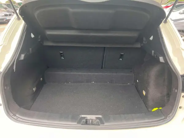 Nissan Qashqai 1.5 dCi Business Edition 10