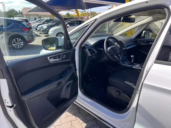 Ford S-Max 2.0 TDCi Trend 5