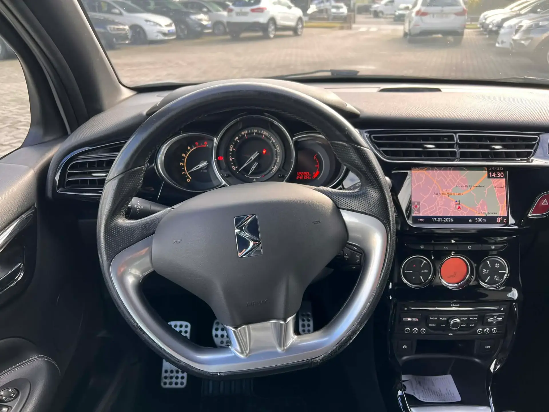 Citroën DS3 1.6 e-HDi Airdream Sport Chic 6