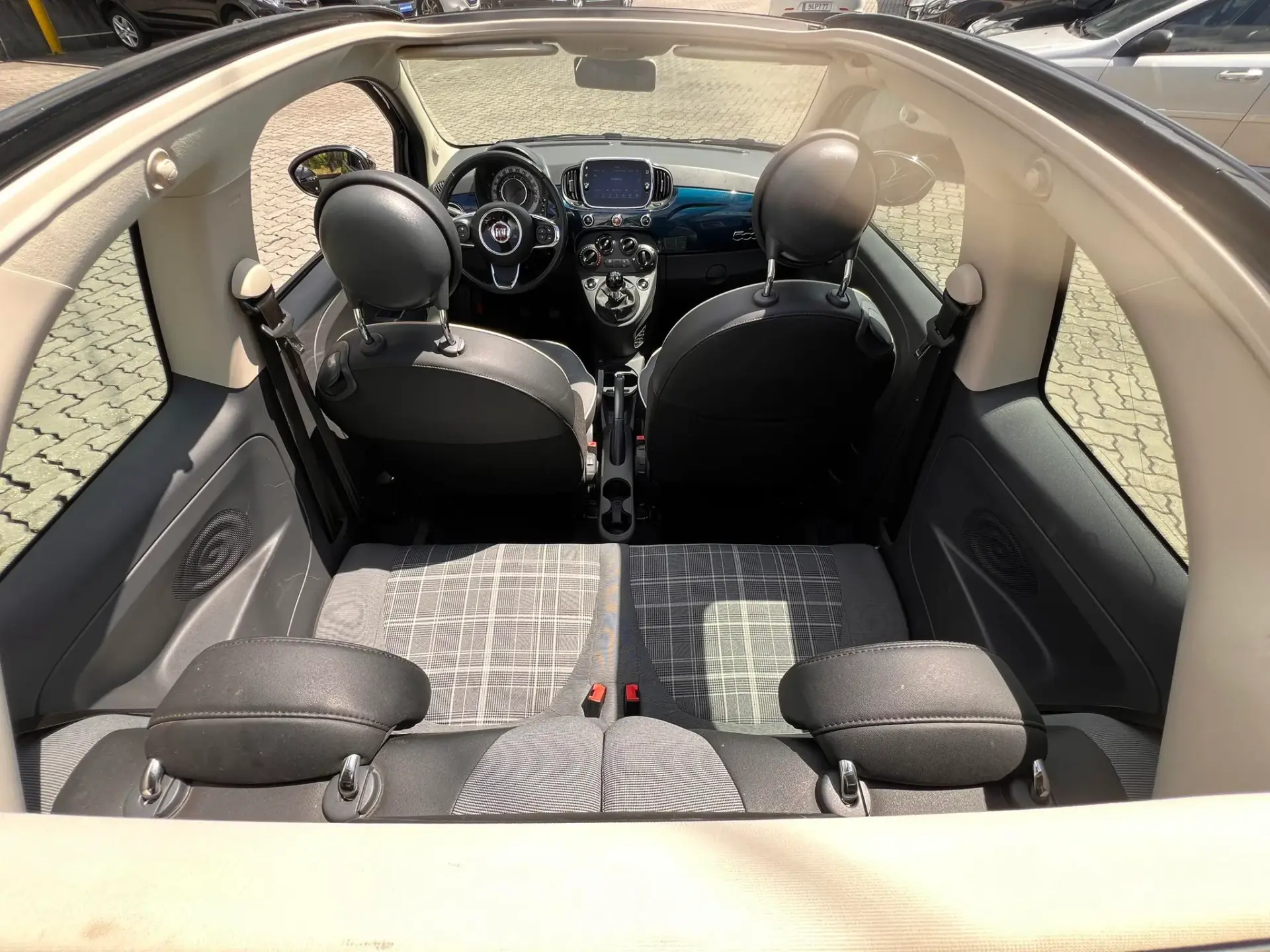 Fiat 500C 1.2 Lounge 10