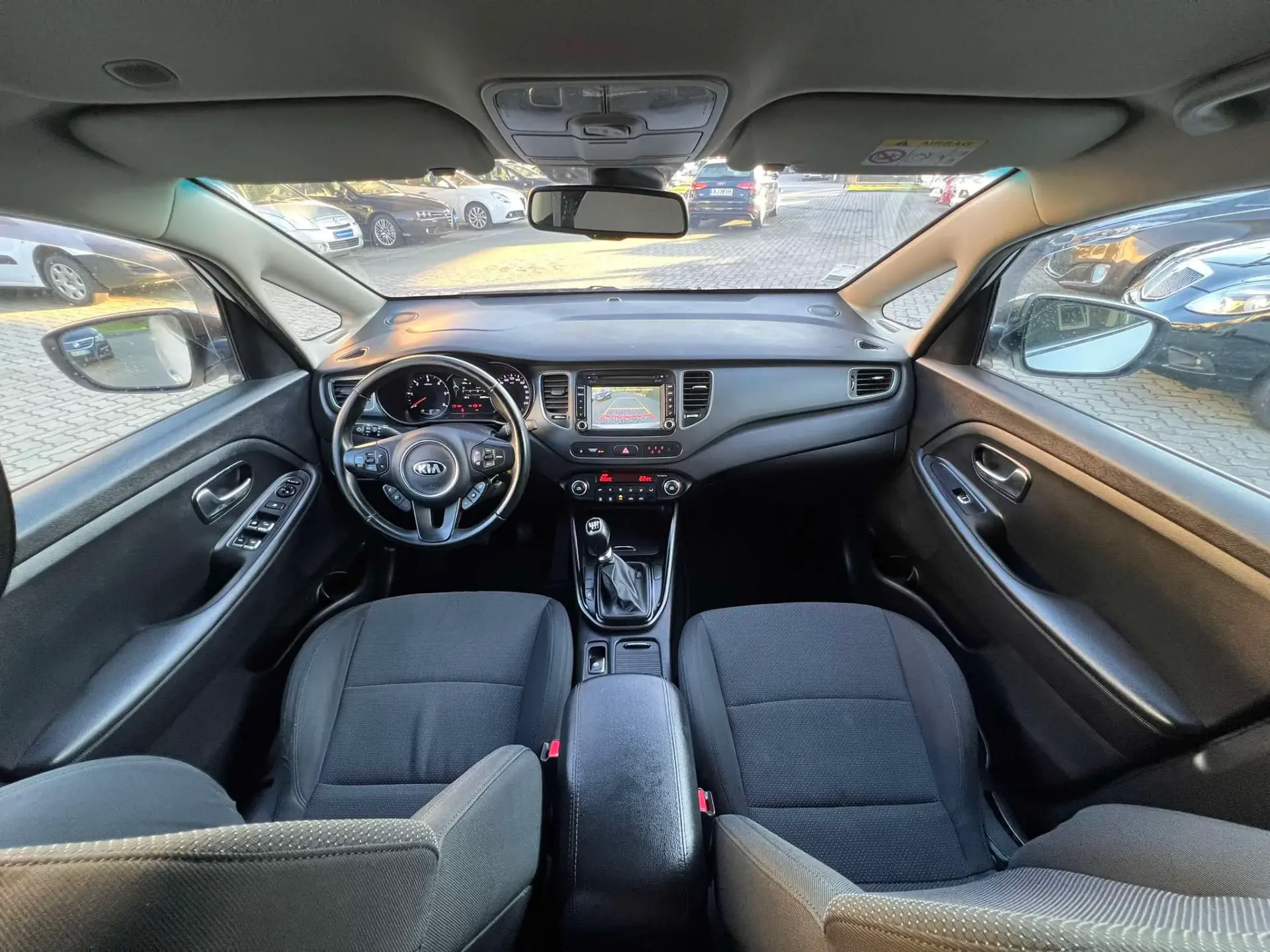 Kia Carens 1.7 CRDi ISG TX 8