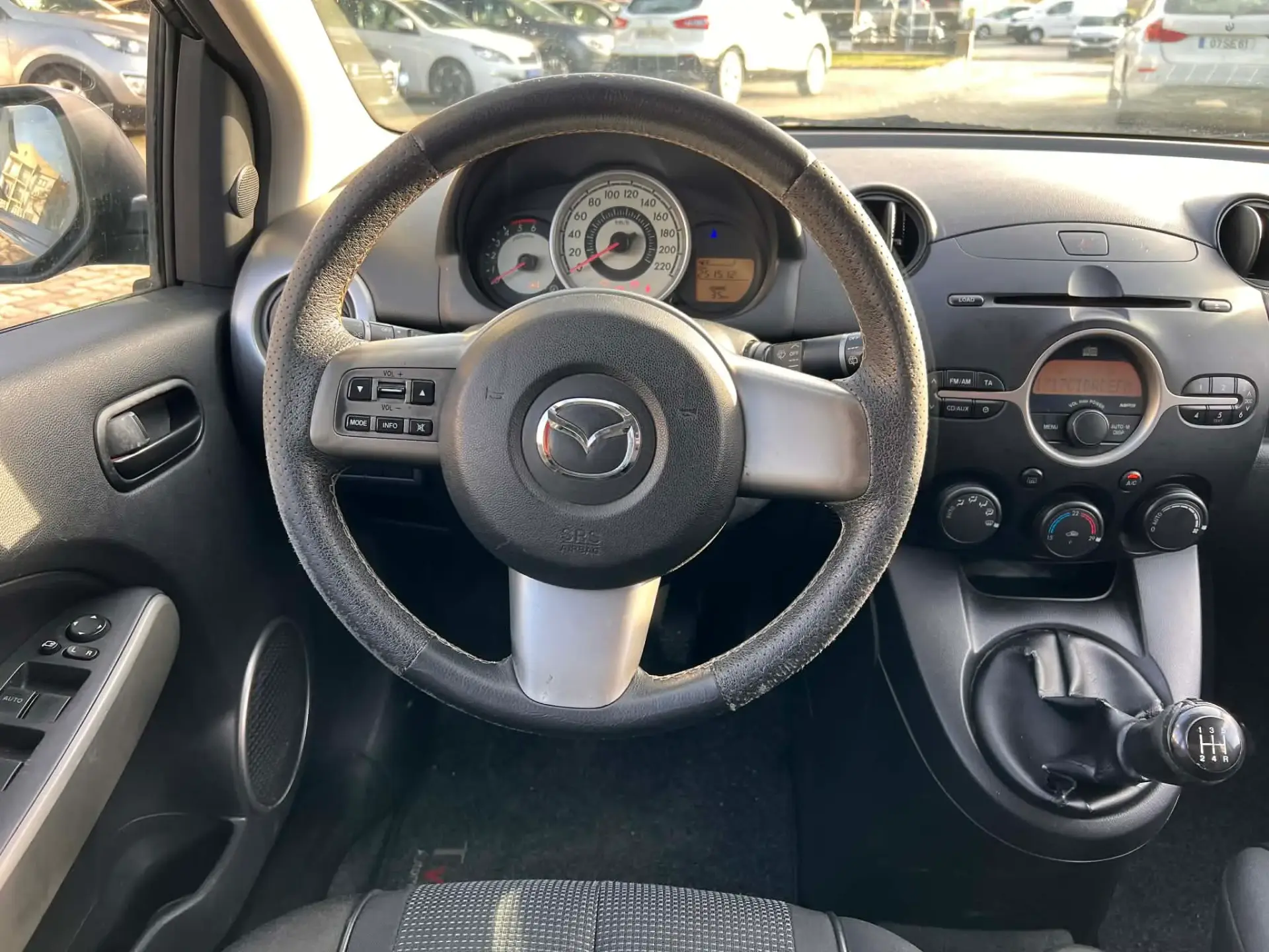 Mazda 2 1.4 MZ-CD Exclusive 7