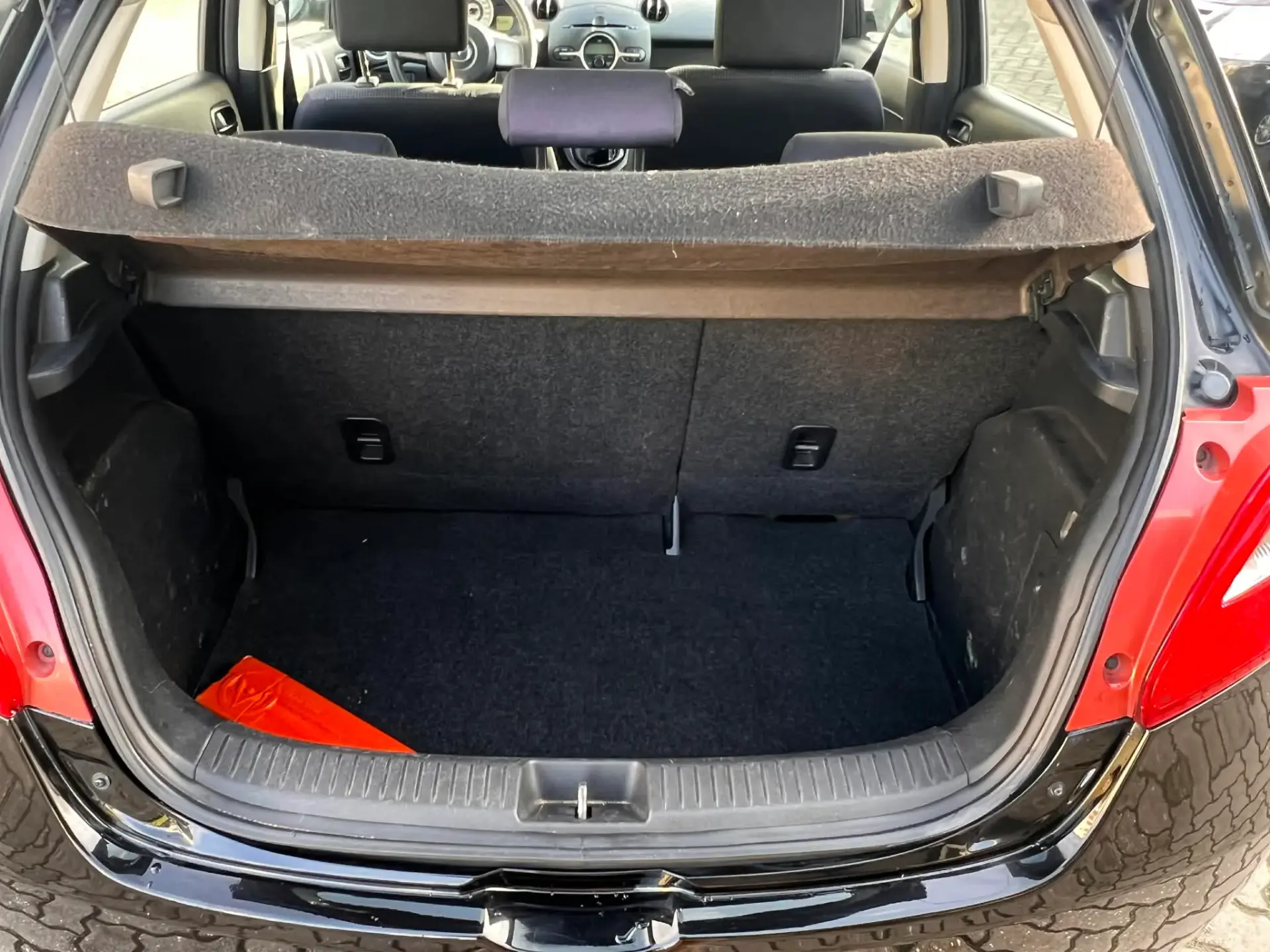 Mazda 2 1.4 MZ-CD Exclusive 10