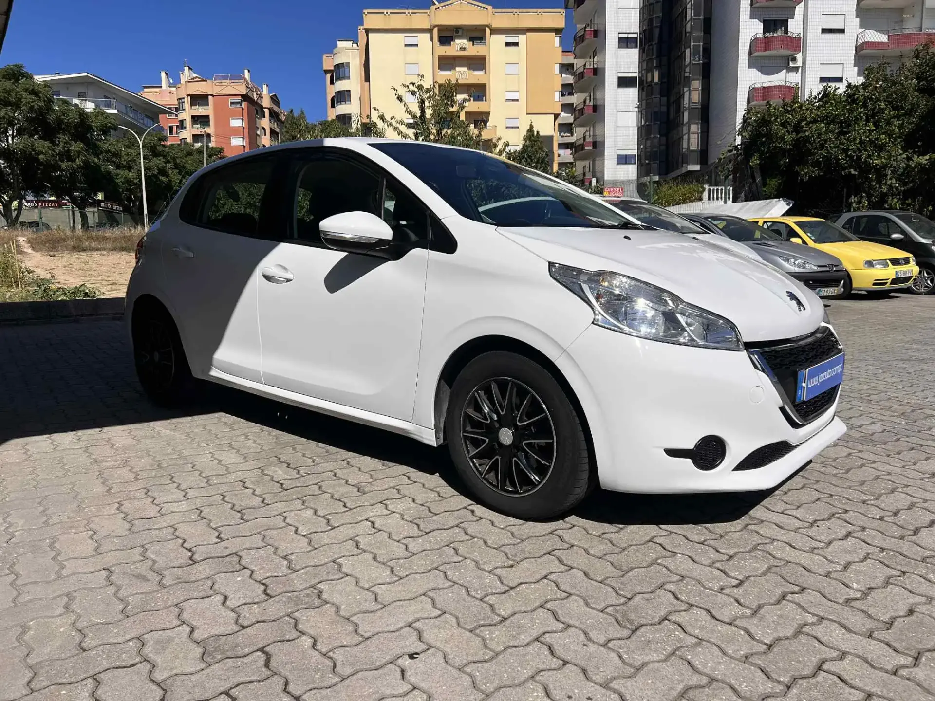 Peugeot 208 1.4 HDi Active 2