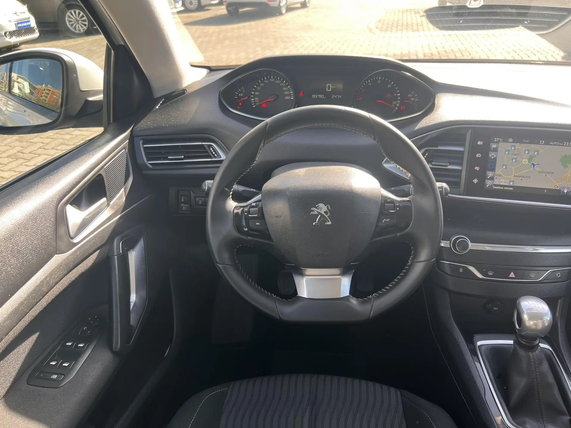 Peugeot 308 1.6 BlueHDi Active J17 8