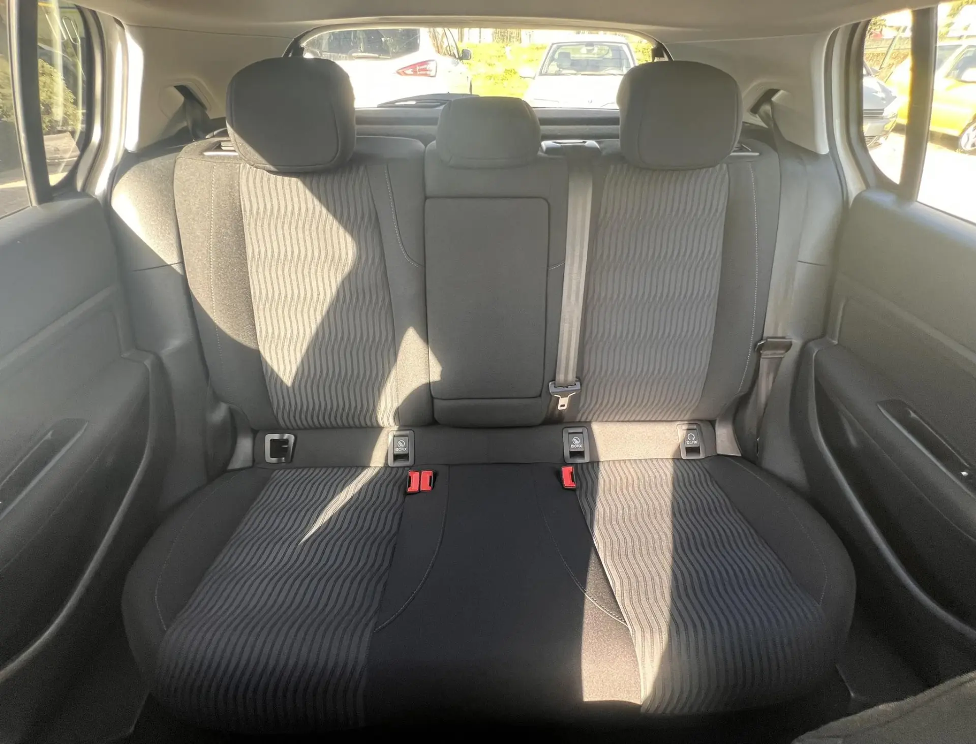 Peugeot 308 1.6 BlueHDi Active J17 10