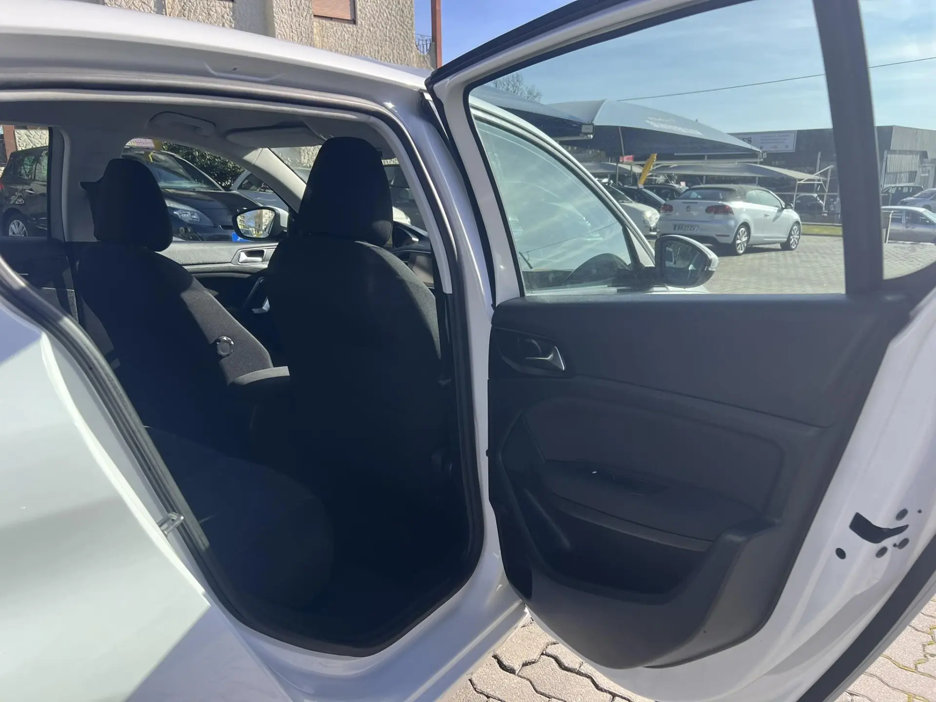 Peugeot 308 1.6 BlueHDi Active J17 12