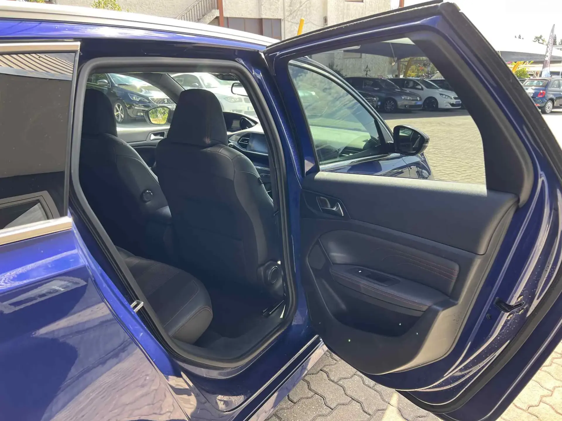 Peugeot 308 SW 1.6 BlueHDi GT Line 11