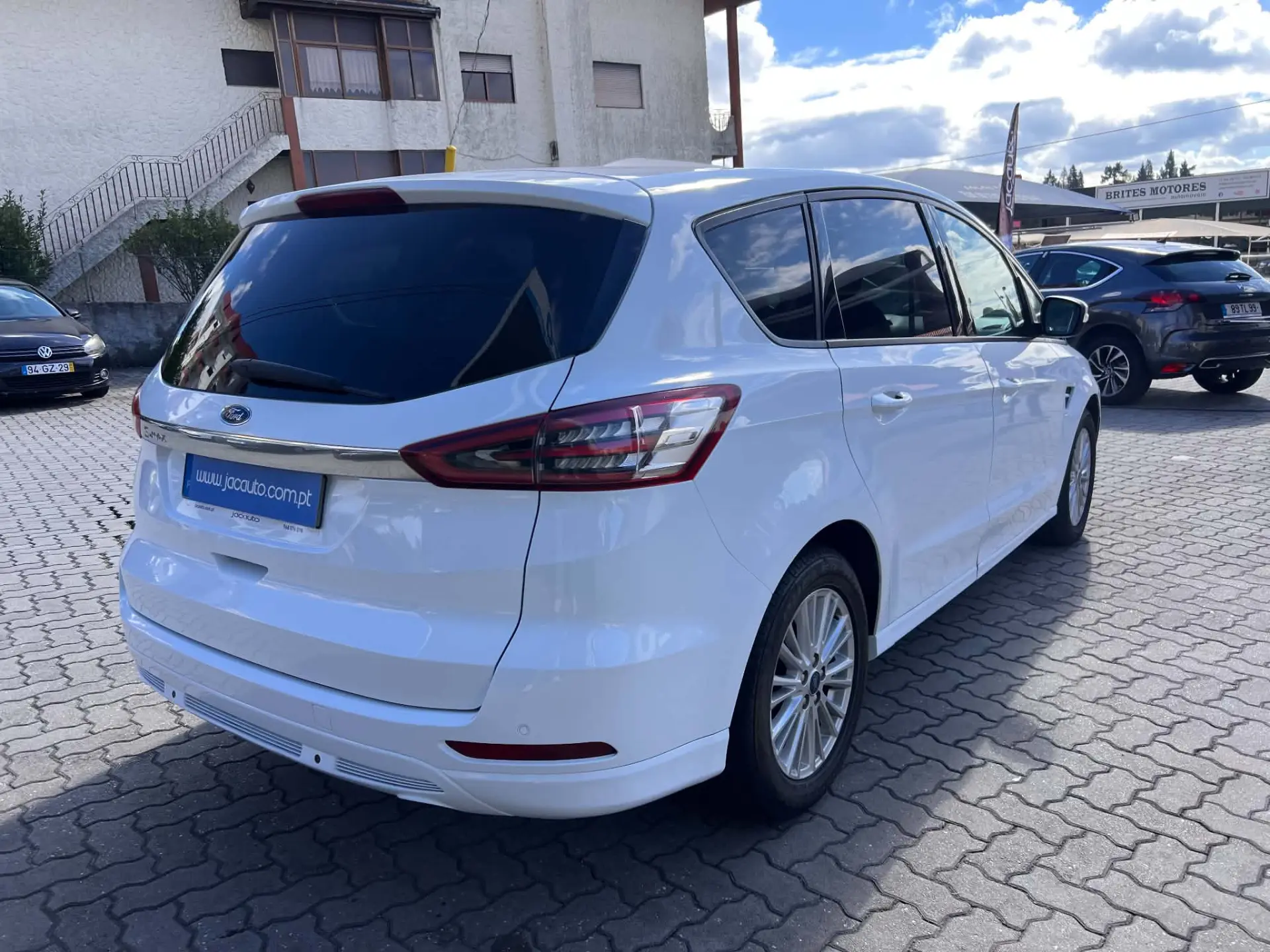 Ford S-Max 2.0 TDCi Trend 4