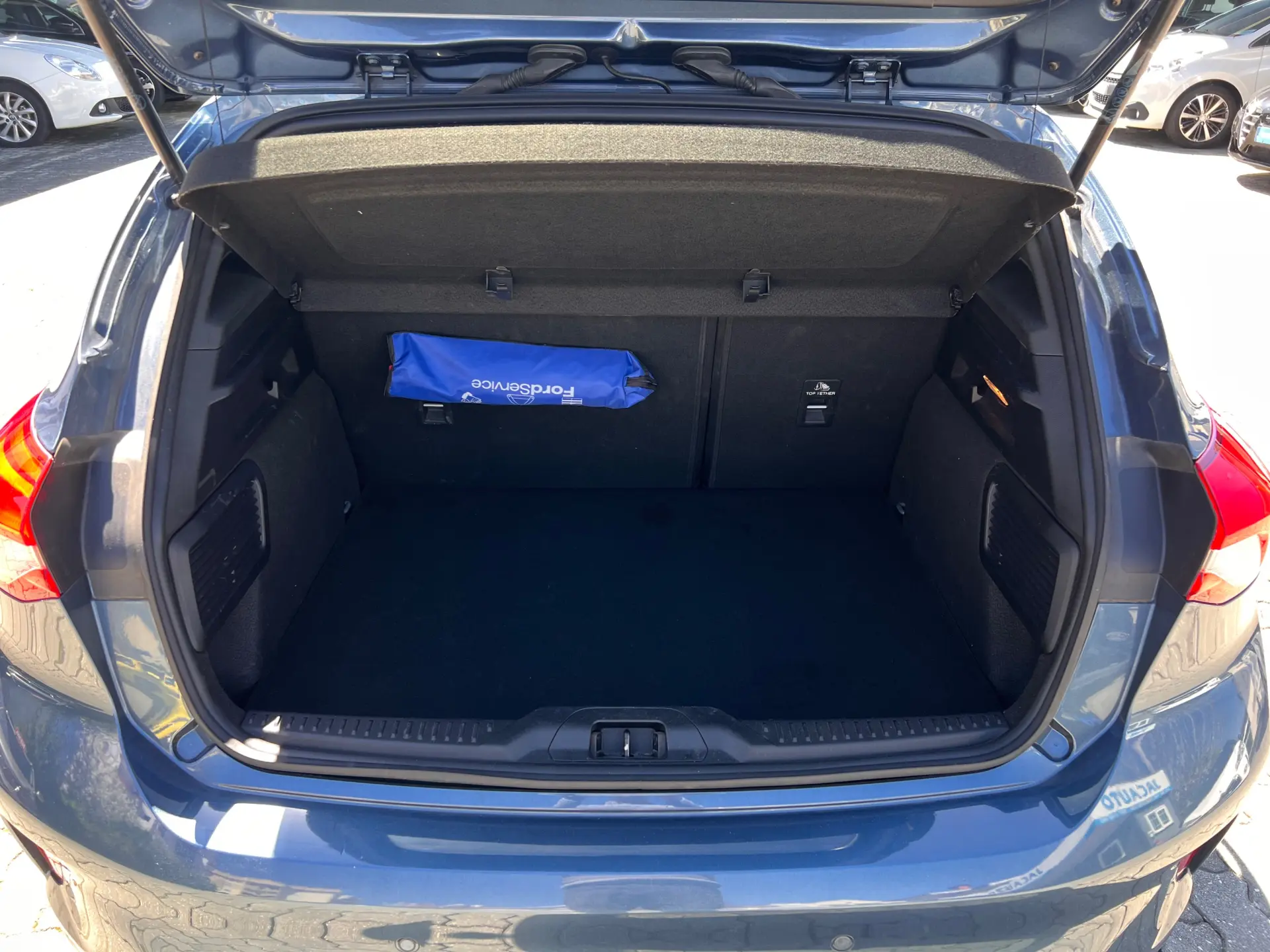 Ford Focus 1.5 TDCi ECOBlue ST-Line Aut. 10