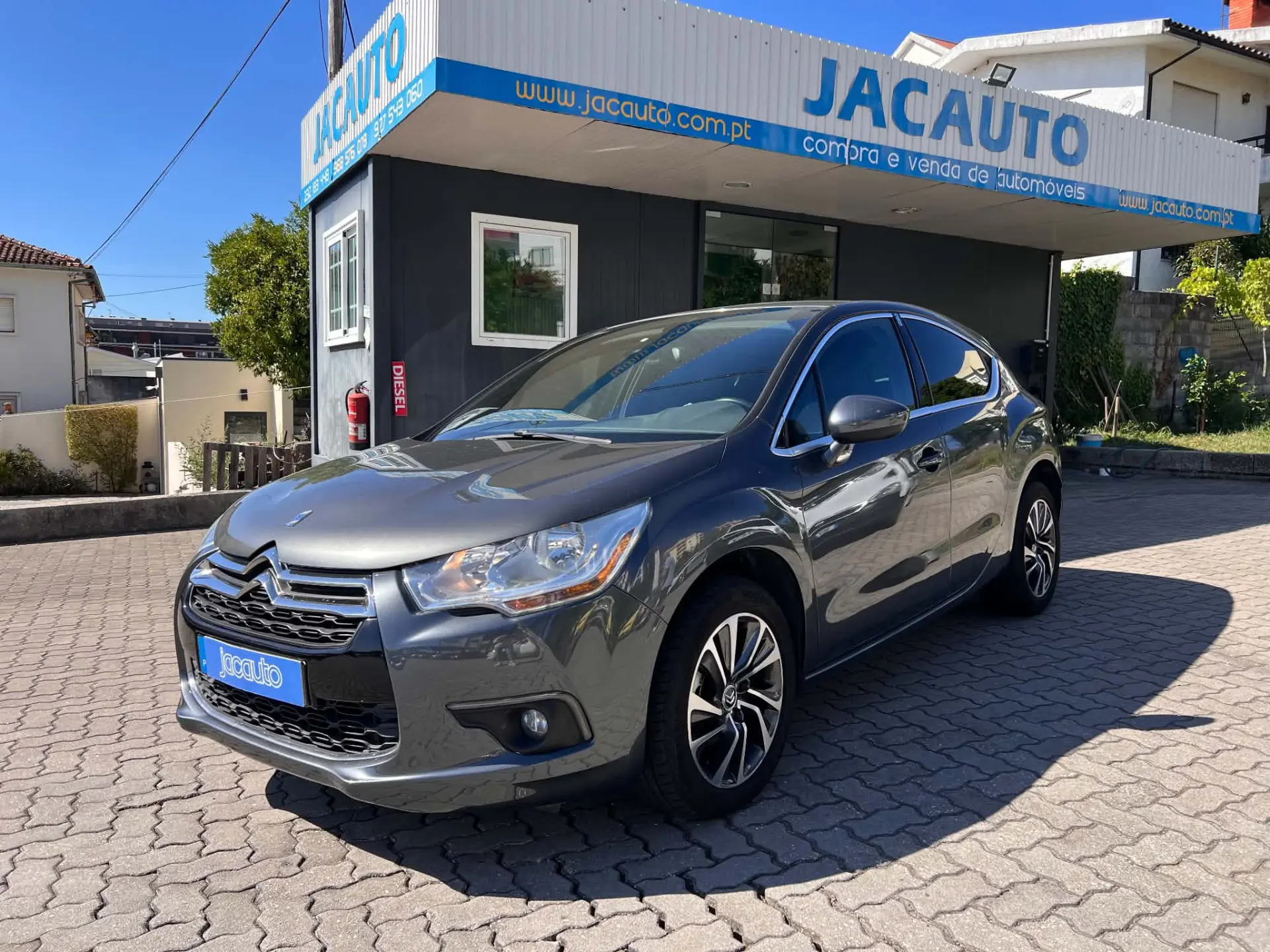 Citroen DS4 1.6 e-HDi So Chic 1