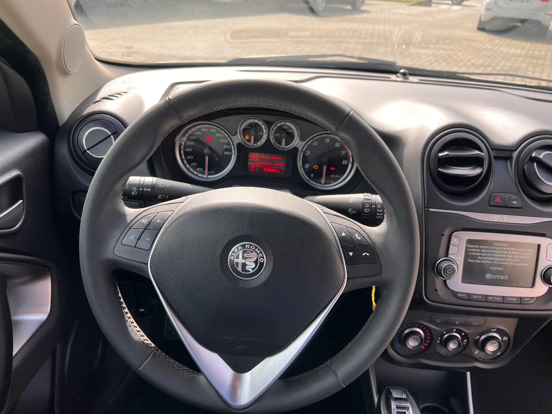 Alfa Romeo MiTo 0.9 T TwinAir Urban 6