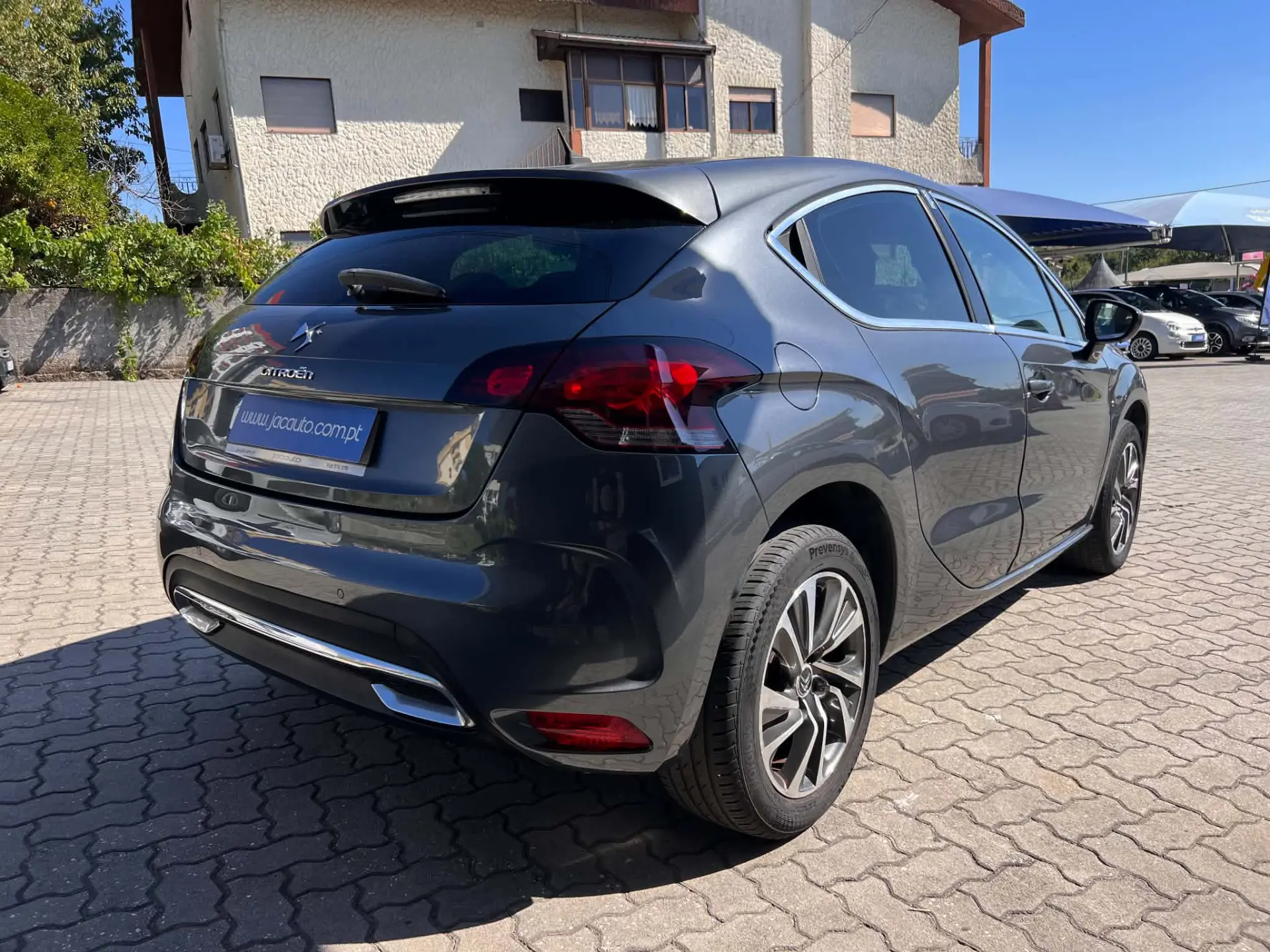 Citroen DS4 1.6 e-HDi So Chic 4