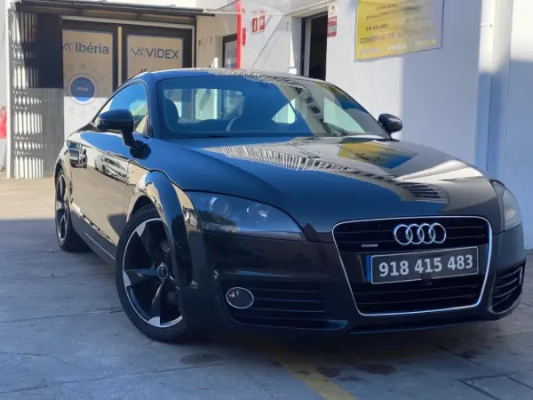 Audi TT Coupé 2.0 TDI quattro S-line 1