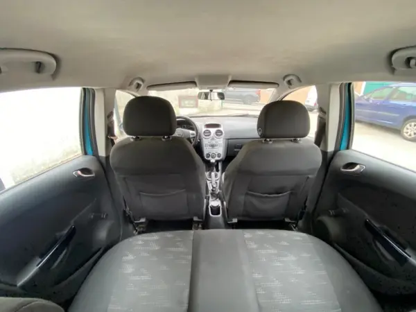 Opel Corsa 1.2 Enjoy 9