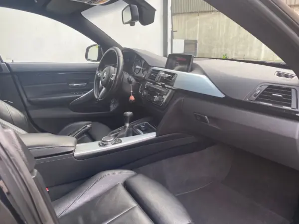 BMW 418 Gran Coupé d Pack M 12