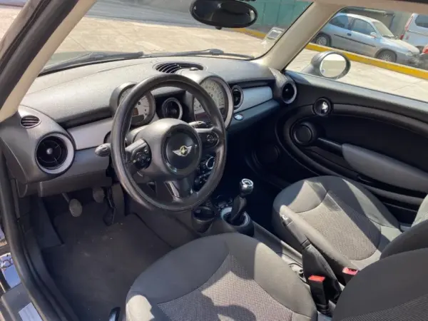 MINI Clubman Cooper D 10
