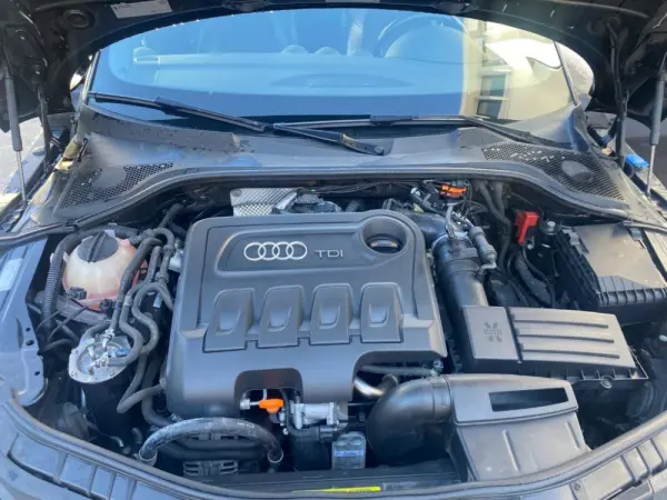 Audi TT Coupé 2.0 TDI quattro S-line 17