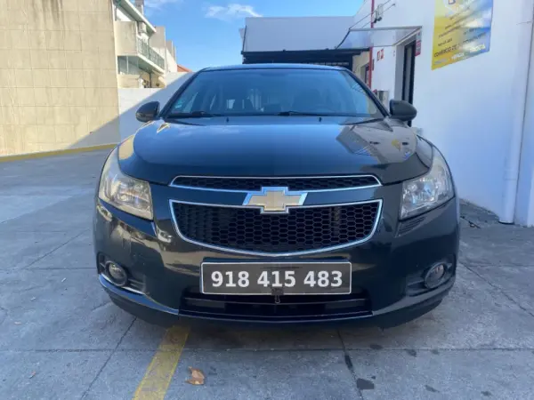 Chevrolet Cruze 1.6 LS 2