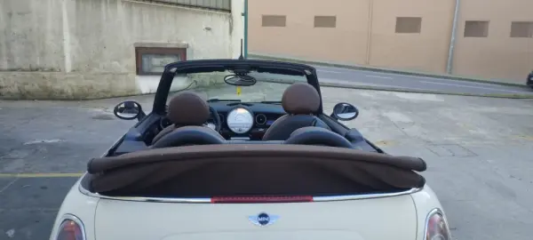 MINI Cabrio Cooper 8