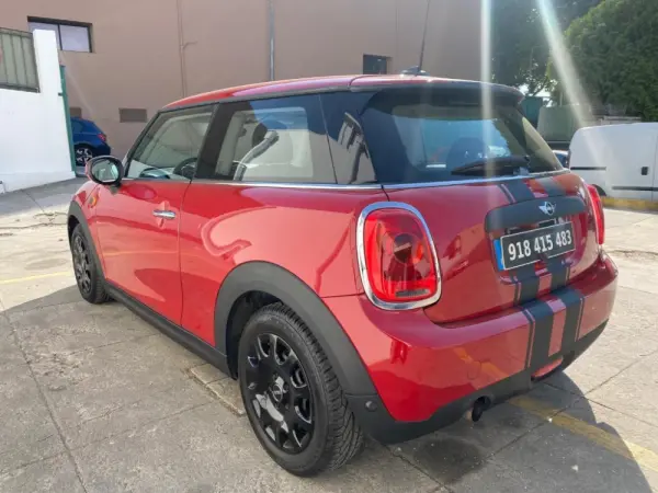 MINI 3 Portas One D 6