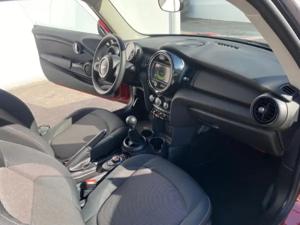 MINI 3 Portas One D 13