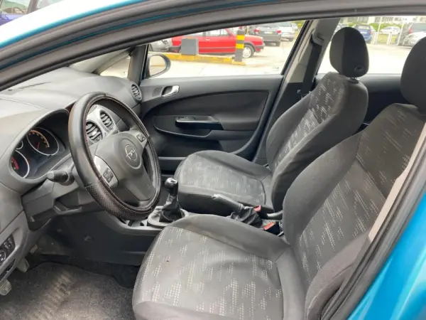 Opel Corsa 1.2 Enjoy 13