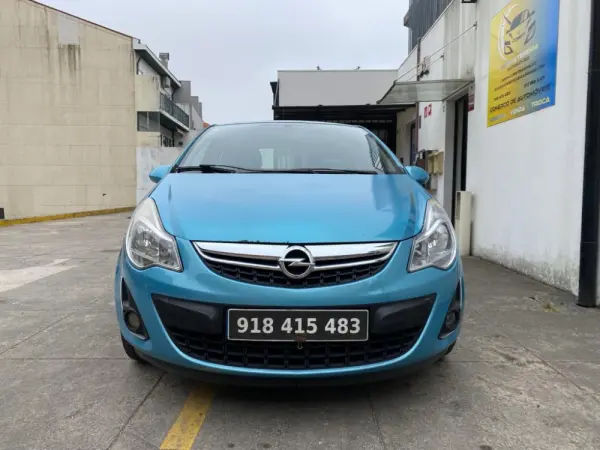 Opel Corsa 1.2 Enjoy 2