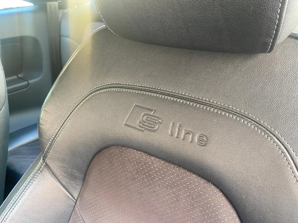 Audi TT Coupé 2.0 TDI quattro S-line 16