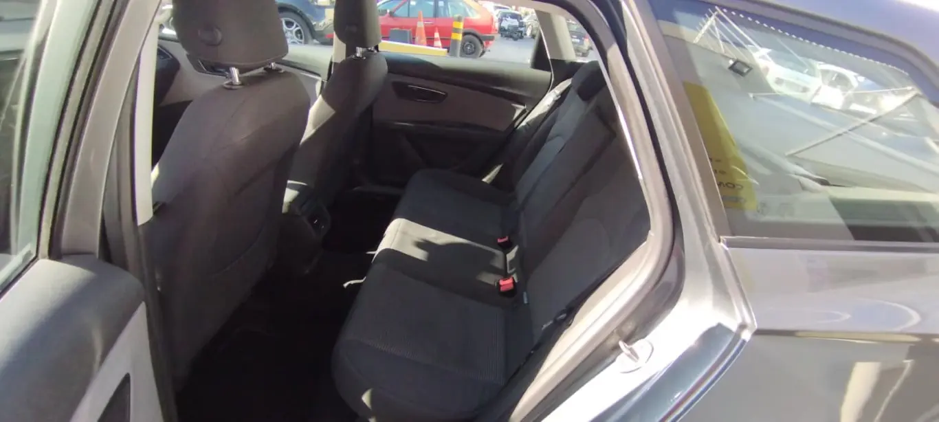 SEAT Leon ST 1.6 TDI Xcellence S/S 13