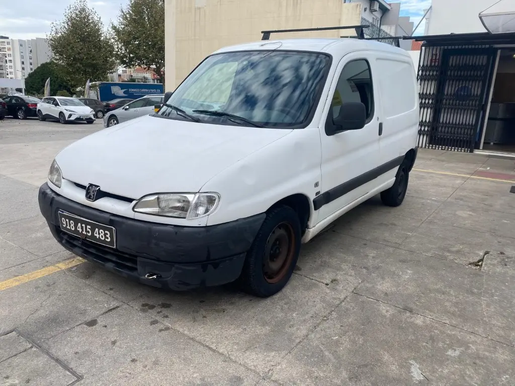 Peugeot Partner 2.0 HDi VTC 3