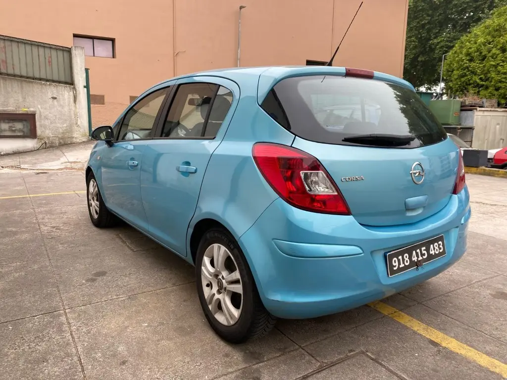Opel Corsa 1.2 Enjoy 7