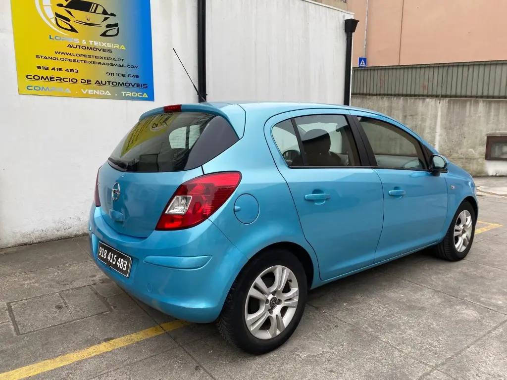 Opel Corsa 1.2 Enjoy 8