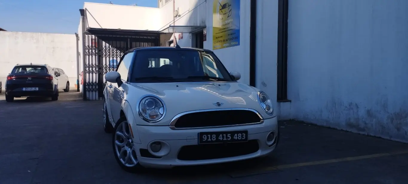 MINI Cabrio Cooper 1