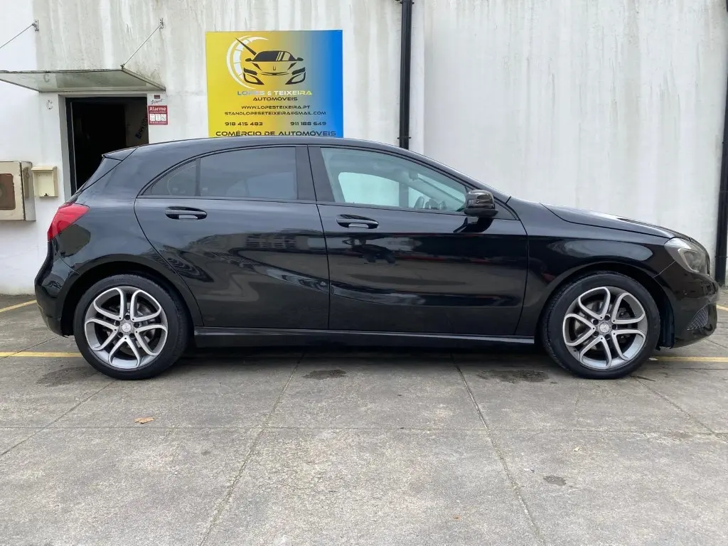 Mercedes-Benz A 220 CDI BE AMG Sport Aut. 4