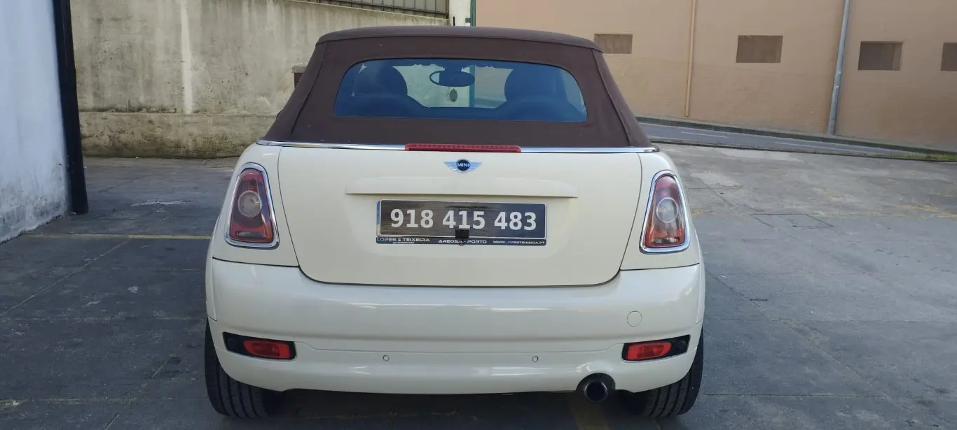 MINI Cabrio Cooper 4