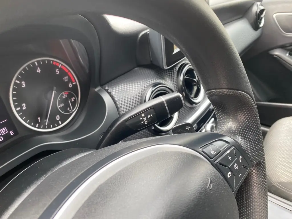 Mercedes-Benz A 220 CDI BE AMG Sport Aut. 13