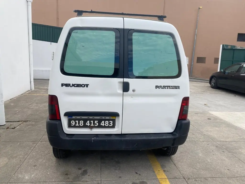 Peugeot Partner 2.0 HDi VTC 6