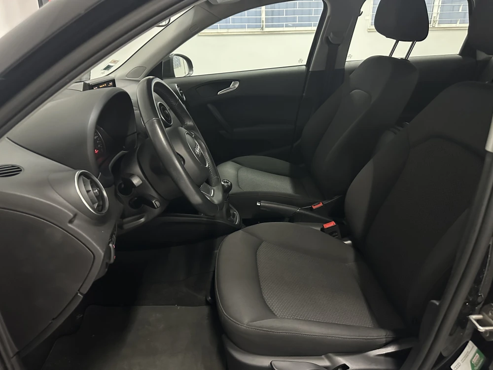 Audi A1 1.0 TFSI 8