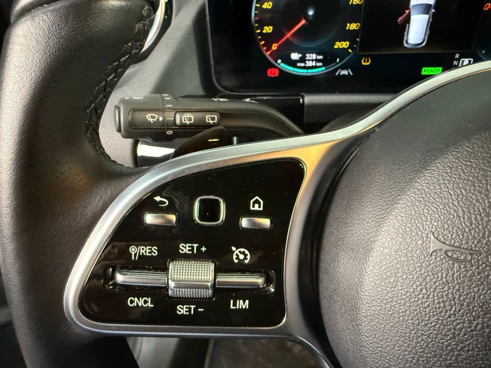 Mercedes-Benz EQA Luxury line 15