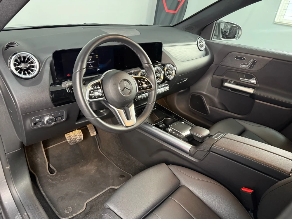 Mercedes-Benz EQA Luxury line 5