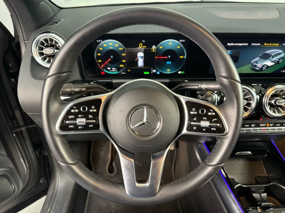 Mercedes-Benz EQA Luxury line 6
