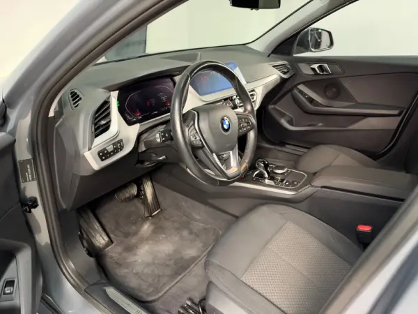BMW 118 i Line Sport Auto 14