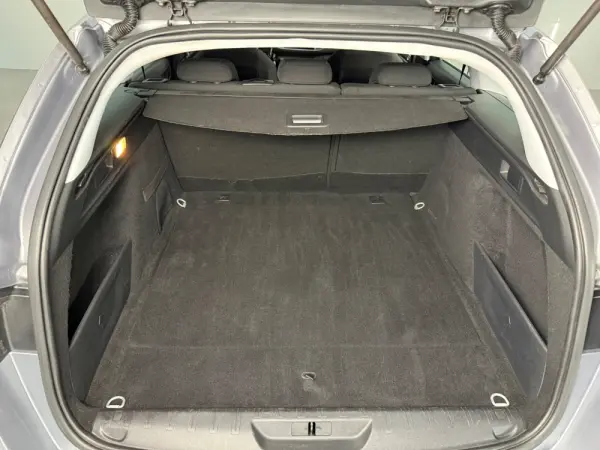 Peugeot 308 SW 1.6 BlueHDi Allure 16