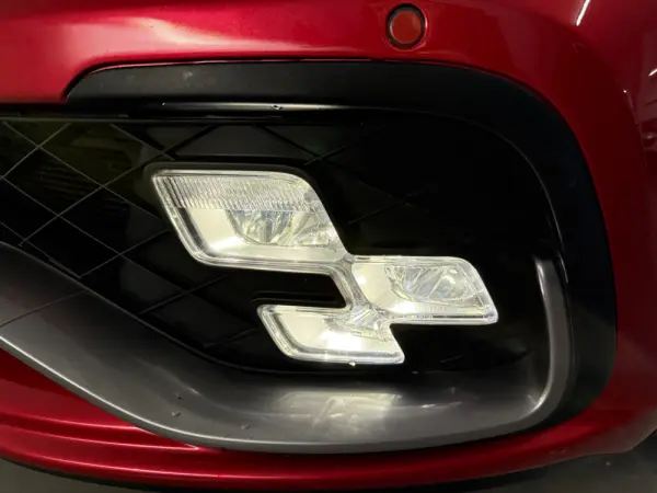 Renault Clio 1.6 T RS Trophy EDC 29