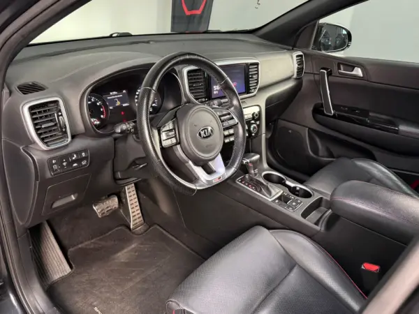 Kia Sportage 1.6 T-GDI GT Line 7DCT 12