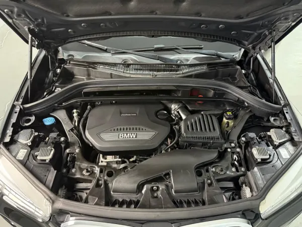 BMW X1 16 d sDrive Auto xLine 23