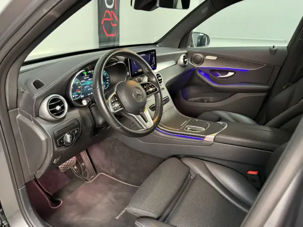 Mercedes-Benz GLC 300 de 4Matic 9G-TRONIC 13