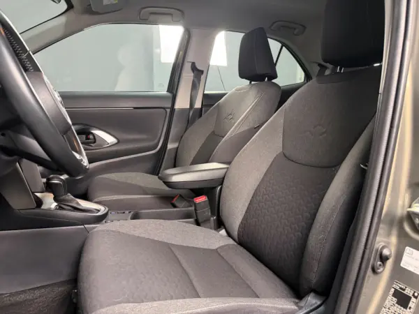 Toyota Yaris Cross 1.5 HDF Comfort 12